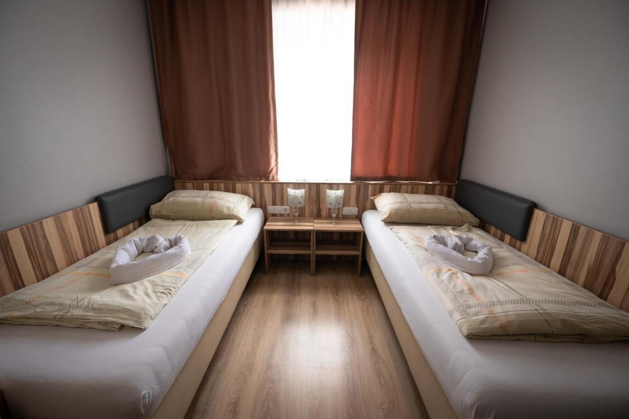 Hotel Am Limes Enns Luaran gambar