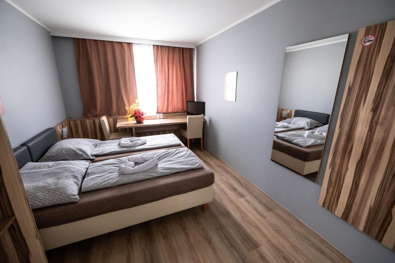 Hotel Am Limes Enns Luaran gambar
